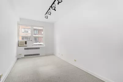 33 E End Avenue #3AB, New York, NY 10028 - Photo 20