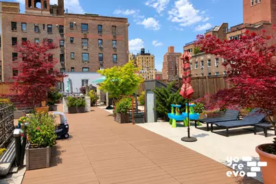 172 E 90th Street #4E, New York, NY 10128 - Photo 14
