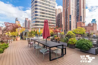 172 E 90th Street #4E, New York, NY 10128 - Photo 12