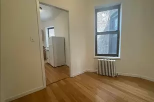 600 10th Ave, New York City, NY 10036 - Photo 2
