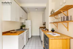 314 W 77th St, New York City, NY 10024 - Photo 16