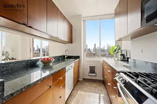 101 W 79th St, New York, NY 10024 - Photo 4
