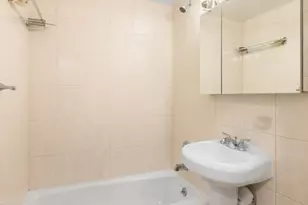 408 W 57th St, New York, NY 10019 - Photo 12