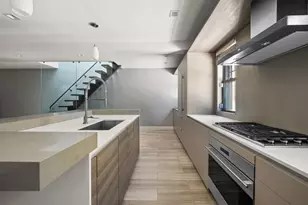 517 E 118th St, New York City, NY 10035 - Photo 4