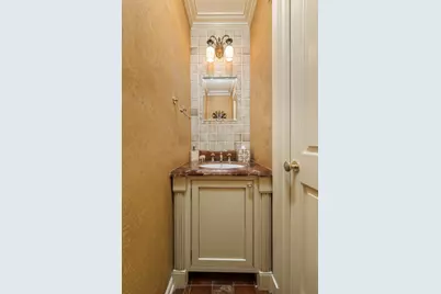 200 E 69th Street #4LM, New York City, NY 10021 - Photo 14