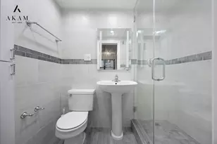 305 E 40th St, New York City, NY 10017 - Photo 10