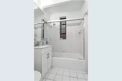 222 E 35th Street #2F, New York, NY 10016 - Photo 4
