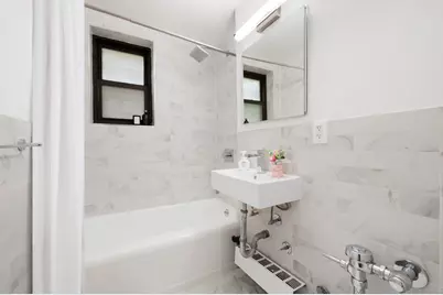 200 E 36th Street #2G, New York, NY 10016 - Photo 8