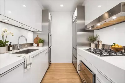 400 E 67th Street #23B, New York City, NY 10065 - Photo 2