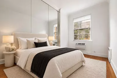 25 E 69th Street #4-A, New York City, NY 10021 - Photo 4
