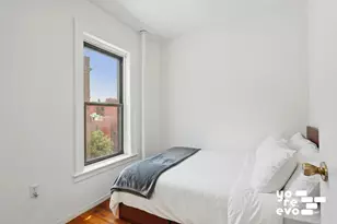 227 W 11th St, New York, NY 10014 - Photo 6