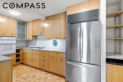 111 Barrow Street #6C, New York City, NY 10014 - Photo 2