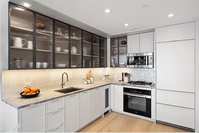 222 E Broadway #11C, New York City, NY 10002 - Photo 2