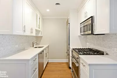530 E 76th Street #29D, New York, NY 10021 - Photo 6