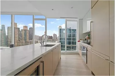 30 Riverside Boulevard #27E, New York, NY 10069 - Photo 2