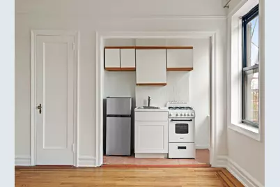 44-14 Newtown Road #3M, Astoria, NY 11103 - Photo 1