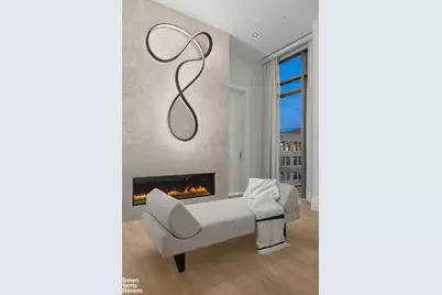 601 Washington Street #PHE, New York City, NY 10014 - Photo 8