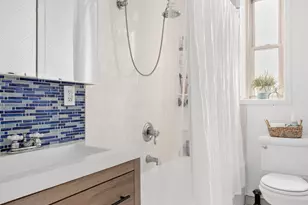 68-10 108th St, Forest Hills, NY 11375 - Photo 8
