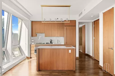 400 5th Avenue #45G, New York, NY 10018 - Photo 10