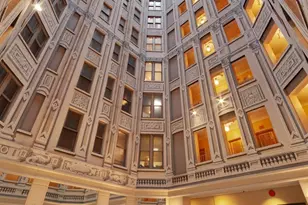 180 W 58th St, New York, NY 10019 - Photo 12
