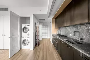 561 Pacific St, Brooklyn, NY 11217 - Photo 4
