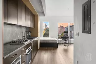 561 Pacific St, Brooklyn, NY 11217 - Photo 2