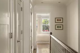 236 W 24th St, New York, NY 10011 - Photo 8