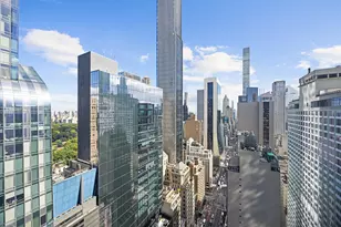146 W 57th St, New York, NY 10019 - Photo 8
