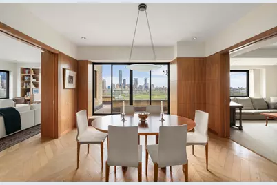 860 5th Avenue #PH21H, New York, NY 10065 - Photo 2