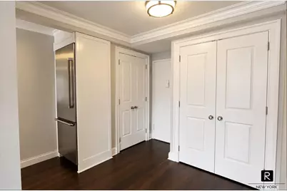 311 E 71st Street #11-C, New York City, NY 10021 - Photo 4