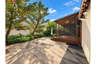 3848 Laurel Ave, New York City, NY 11224 - Photo 24