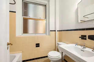 301 W 108th St, New York City, NY 10025 - Photo 10