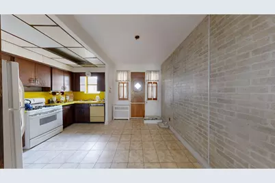 2168 E 28th Street, New York City, NY 11229 - Photo 10