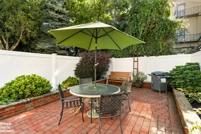 324 Weirfield Street, New York City, NY 11237 - Photo 10