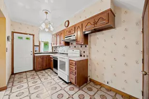 23-59 36th St, Astoria, NY 11105 - Photo 8