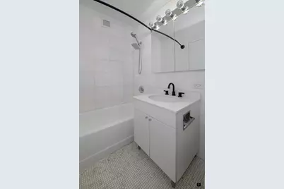 99 John Street #1007, New York City, NY 10038 - Photo 6