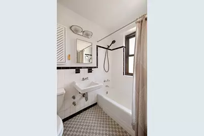 264 E Broadway #C2003, New York, NY 10002 - Photo 10