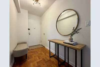 150 E 61st Street #7K, New York, NY 10065 - Photo 4