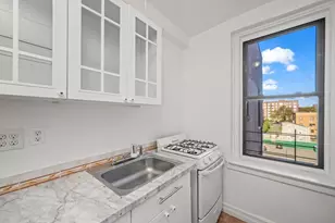 9524 Fort Hamilton Pkwy, New York City, NY 11209 - Photo 18