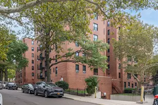 139-15 83rd Ave, New York City, NY 11435 - Photo 22