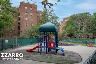 139-15 83rd Ave, New York City, NY 11435 - Photo 16