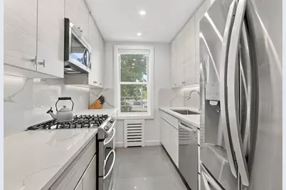 820 Ocean Parkway #409, New York City, NY 11230 - Photo 4