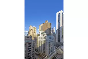100 W 57th St, New York City, NY 10019 - Photo 2
