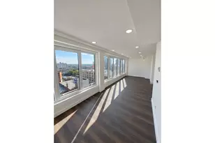 166-13 91st Ave, Jamaica, NY 11432 - Photo 2