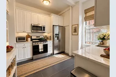 168 W 86th Street #2A, New York, NY 10024 - Photo 2