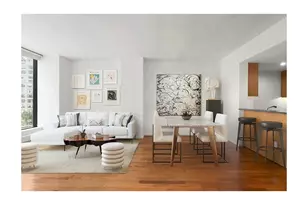 255 Hudson St, New York, NY 10013 - Photo 4