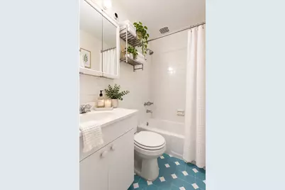 137 W 95th Street #2R, New York City, NY 10025 - Photo 6