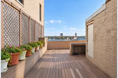 126 Riverside Drive #4B, New York, NY 10024 - Photo 14
