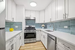 77 Fulton St, New York City, NY 10038 - Photo 1