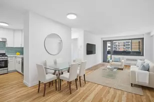 77 Fulton St, New York City, NY 10038 - Photo 2